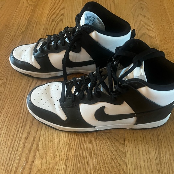 Panda Dunks - Picture 4 of 5